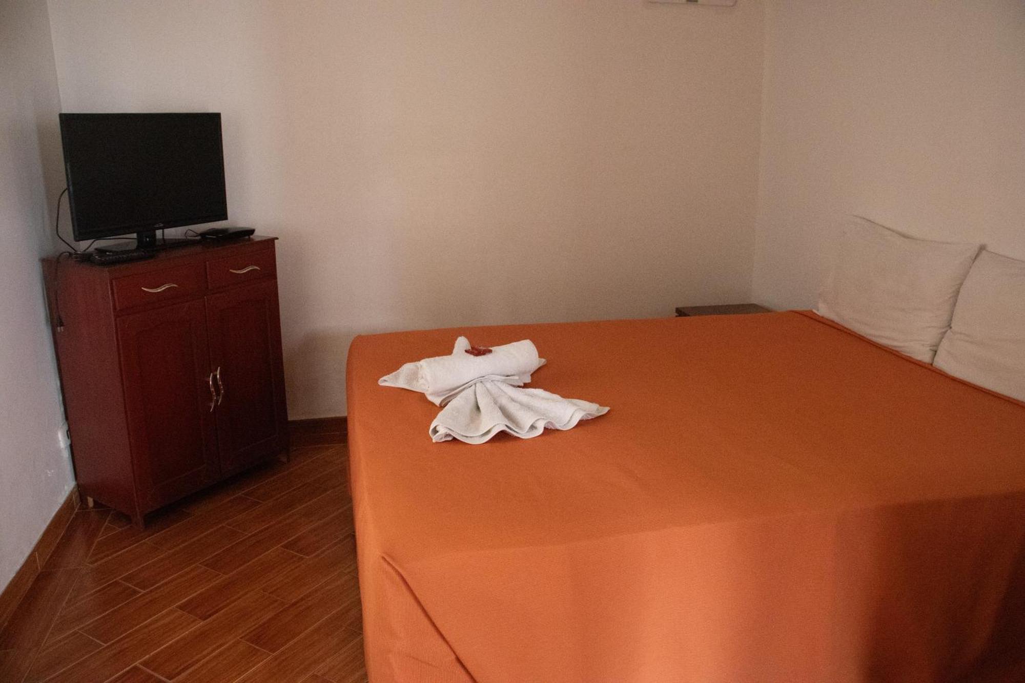 Hotel El Castillo Chinauta Zewnętrze zdjęcie