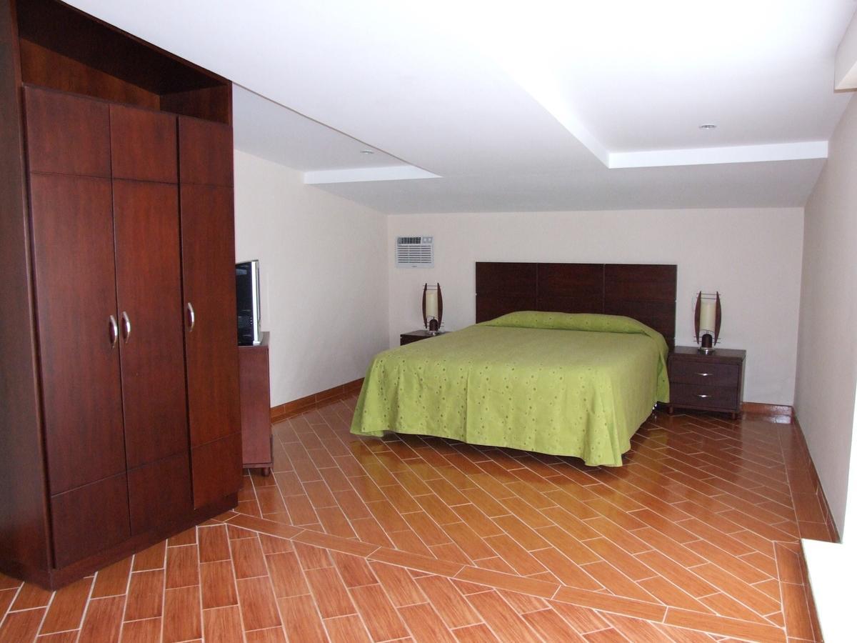 Hotel El Castillo Chinauta Zewnętrze zdjęcie